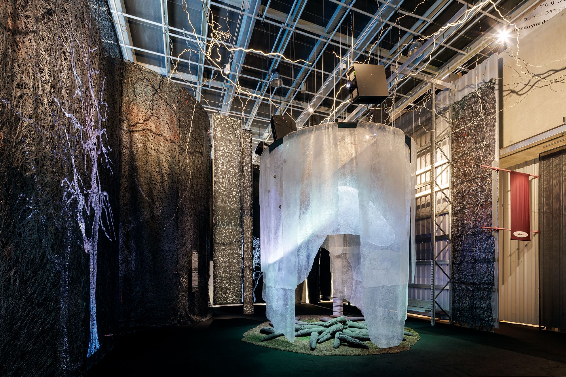 FUNGI. Anarchistische ontwerpers