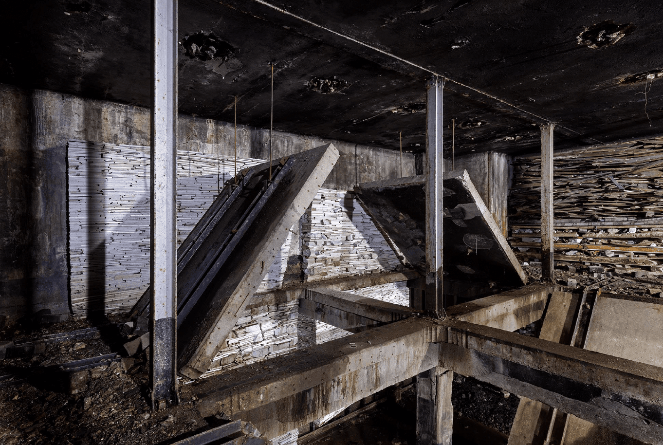 Destroyed House | Marjan Teeuwen