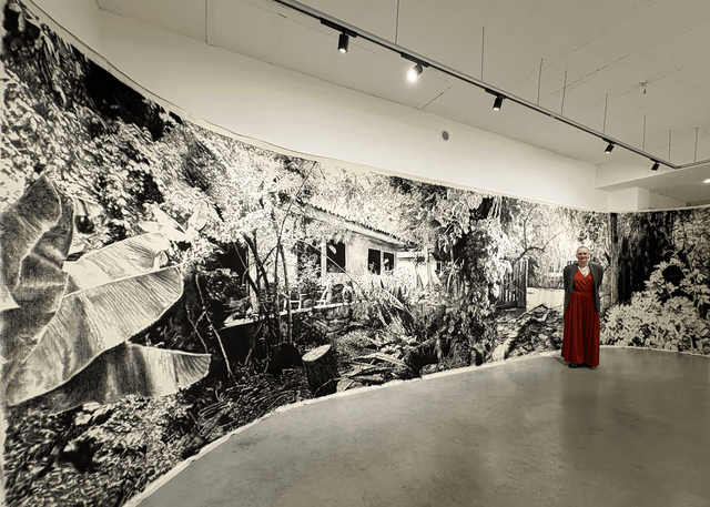 The artist is Present | Q&A met Lise Lou Sore